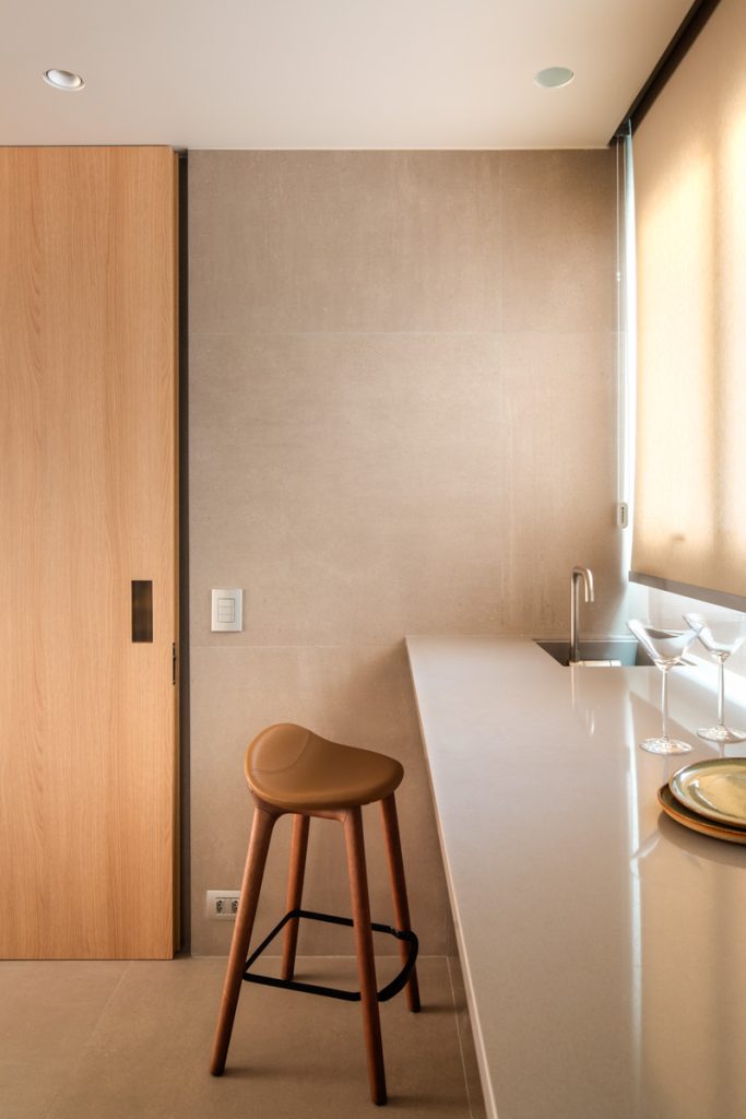 Design funcional transforma apartamento em Moema | Revista Habitare