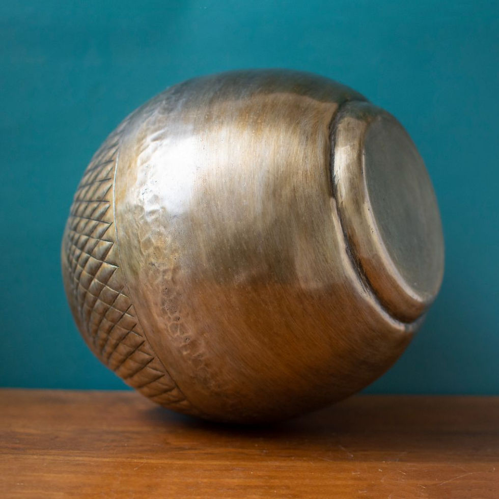 Thumbnail: Vihaan Metal Vase Planter