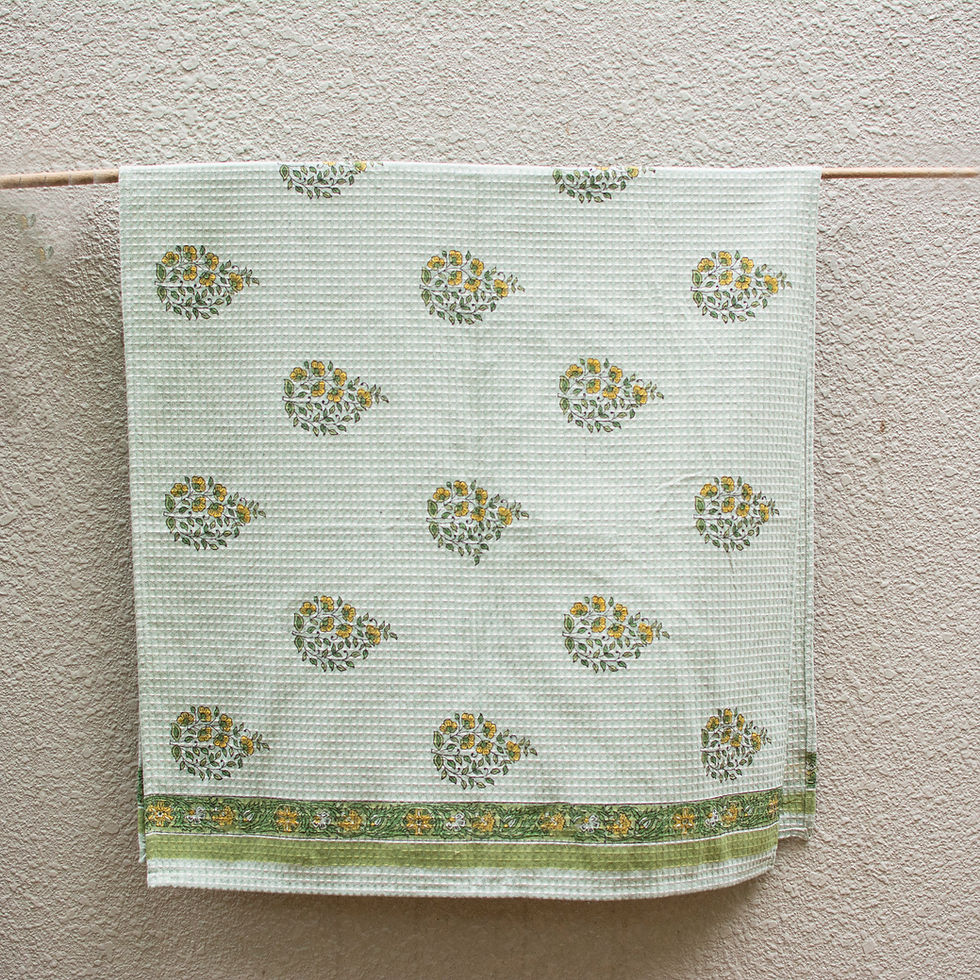 Thumbnail: Zainab Green Cotton Bath Towel