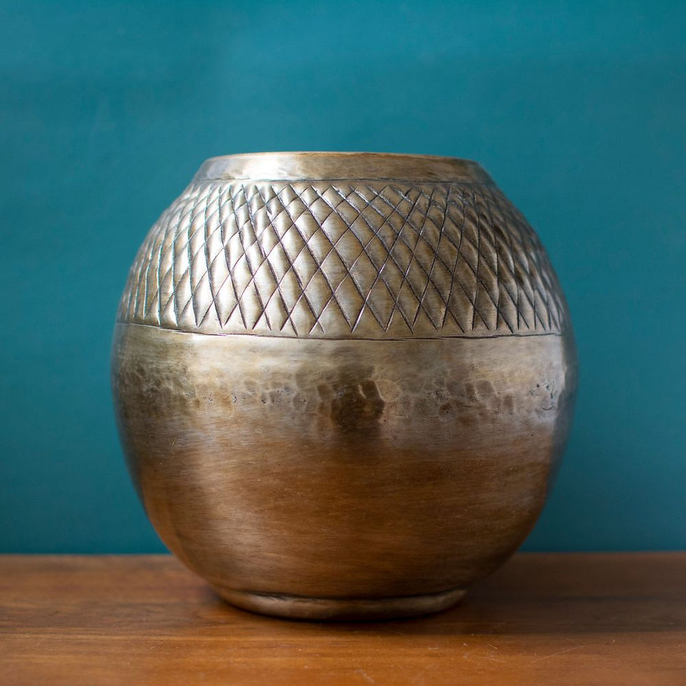 Thumbnail: Vihaan Metal Vase Planter