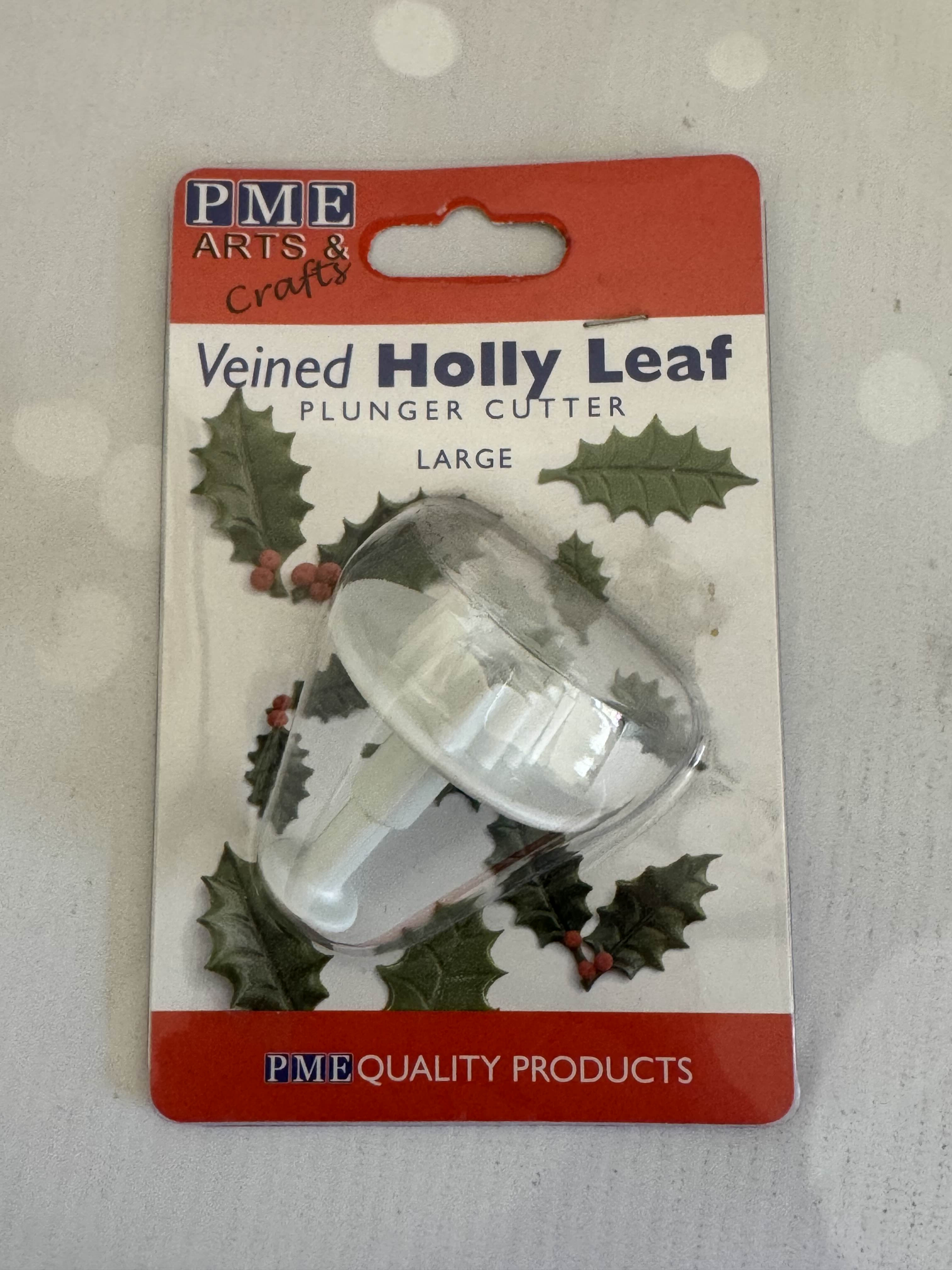 Holly leaf cutter