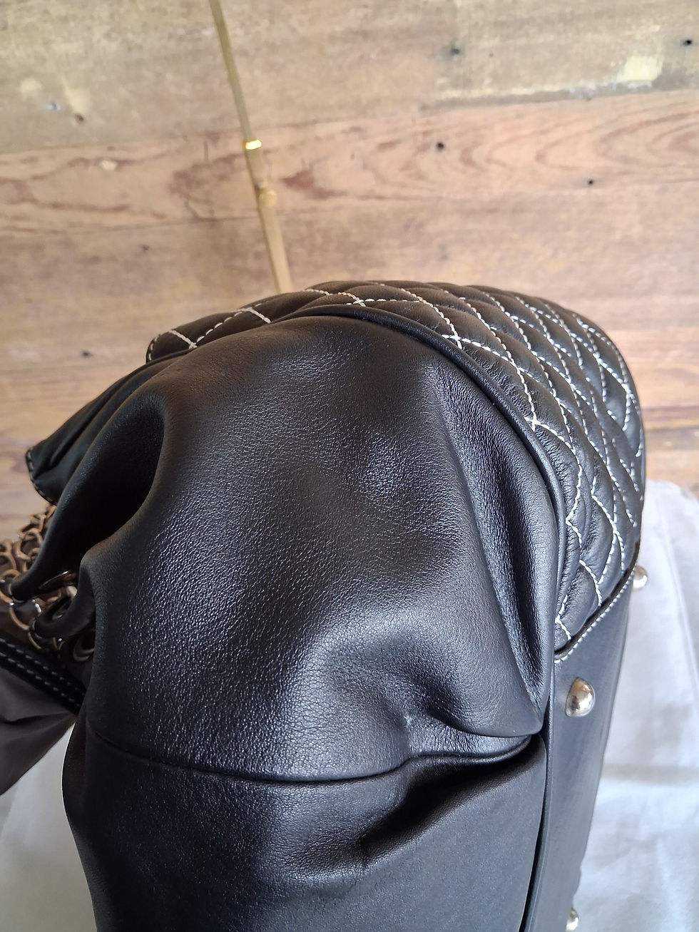 Thumbnail: Chanel Convertible Chain Shoulder Bag
