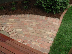 Old Reds rustic style paving