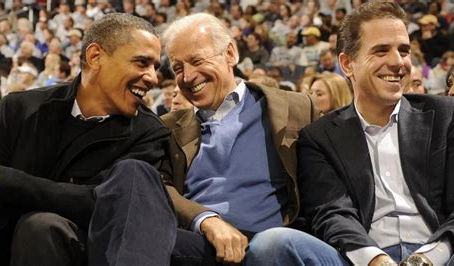 Хто керує Україною?