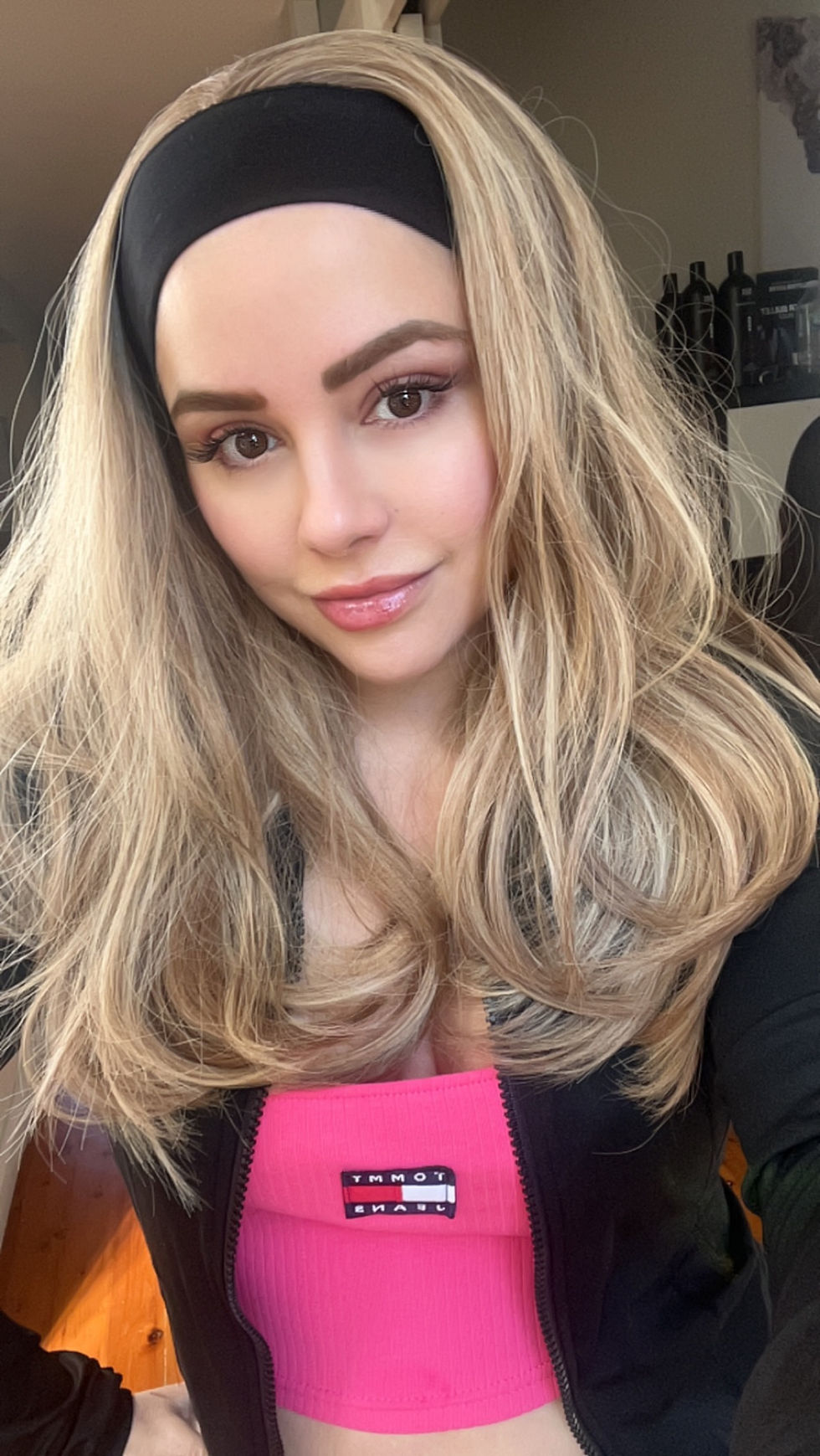 Thumbnail: Sophie head band wig 