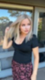 Thumbnail: Martina MINI SILK TOPPER & hairline topper