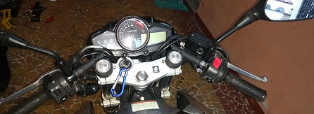 Inazuma 250 com semi guidão