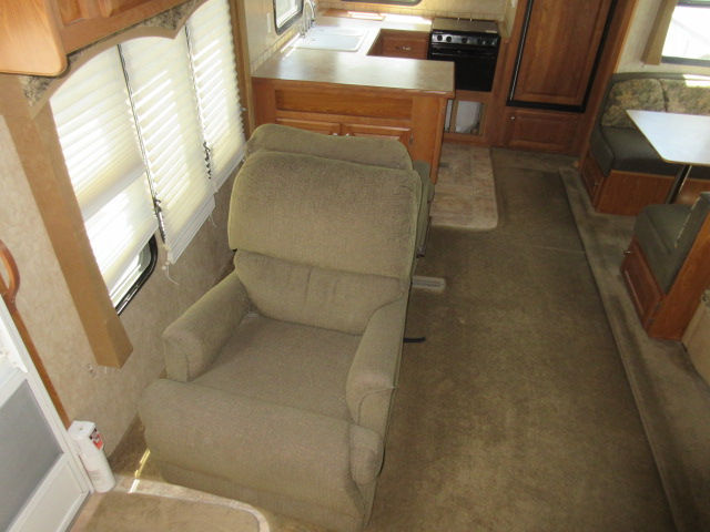 Thumbnail: 2005 Colorado 28RKS