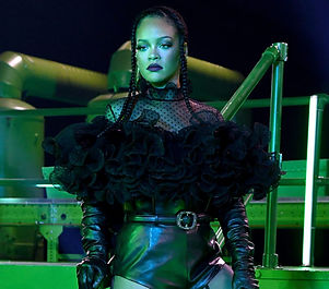 Rihanna portada.jpeg
