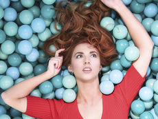 Video Premiere: Caitlin Quisenberry - Get Loud With Me