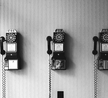 vintage telephone on the wall._edited.jp