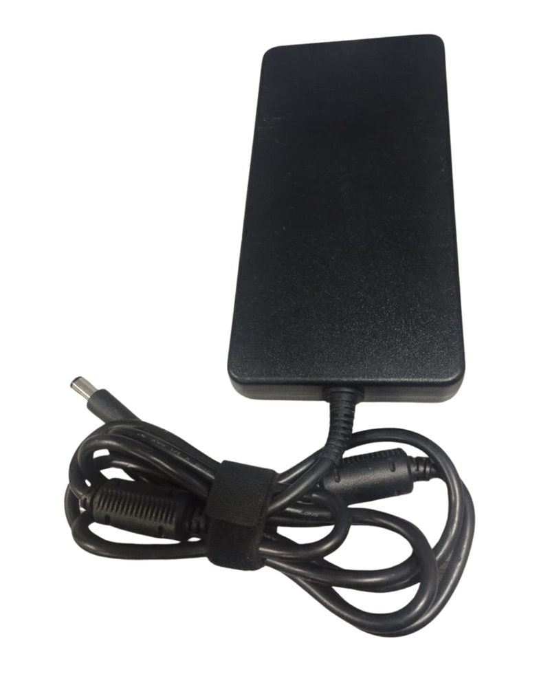 HP | Venta de computadores de segunda bogotá y computadores usados |Cargador HP Punta de Aguja (Barril) 230W