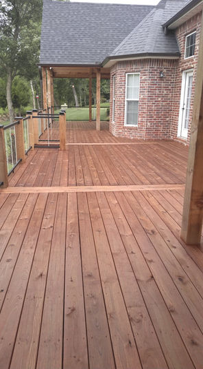 Powerwashing Plus Residential Deck 4.jpeg