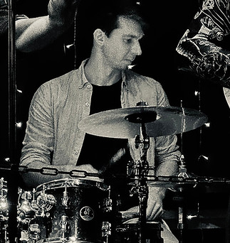 Ryan, Schlagzeug. Christoph Bach Austropop