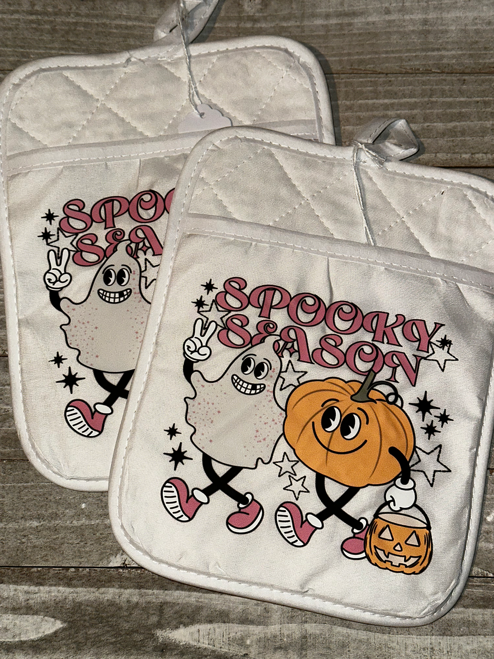 Spooky Season Baking Mitt || Fall Halloween Pot Holder