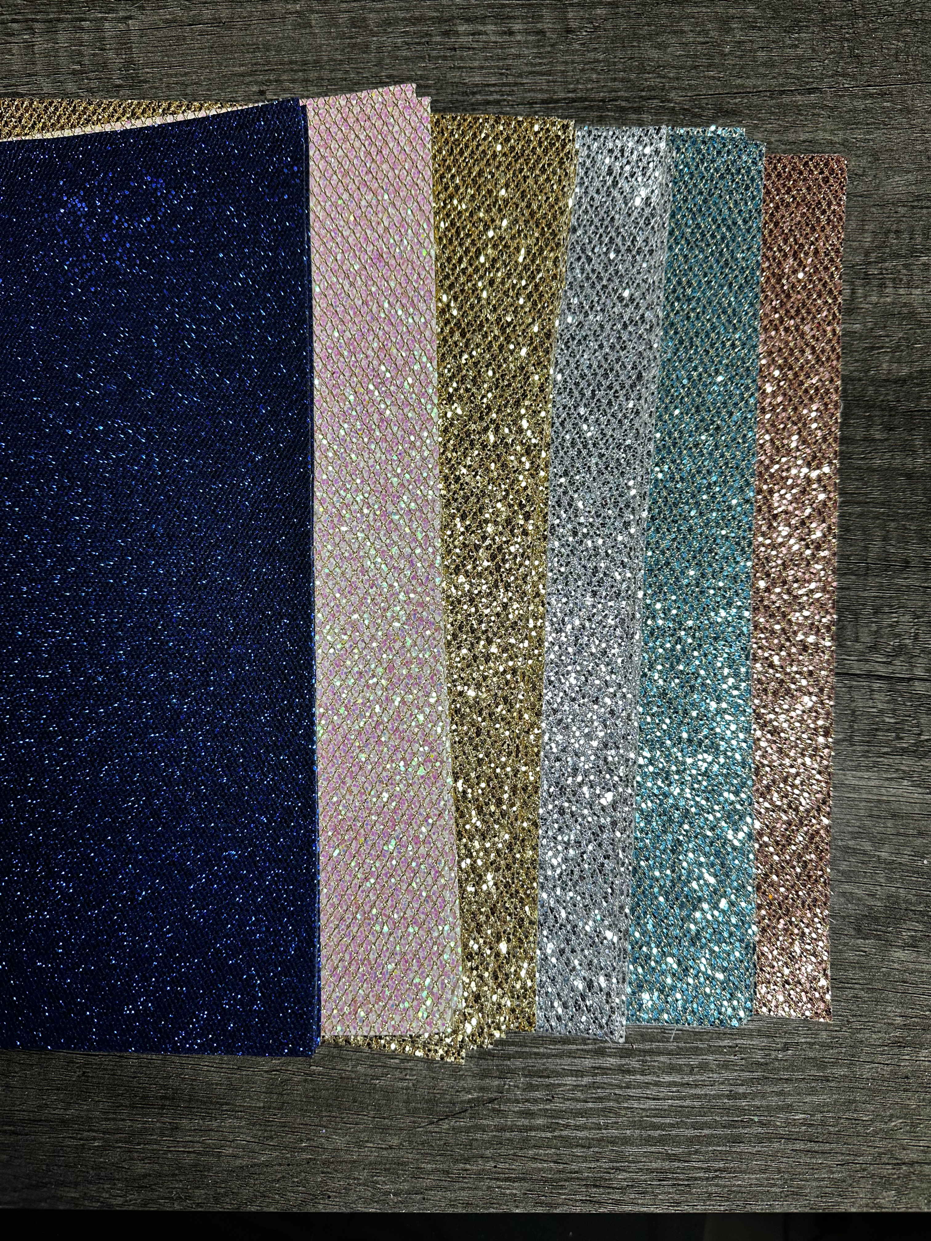 Glitter Diamond Pattern || Thick Faux Leather || DIY || DESTASH