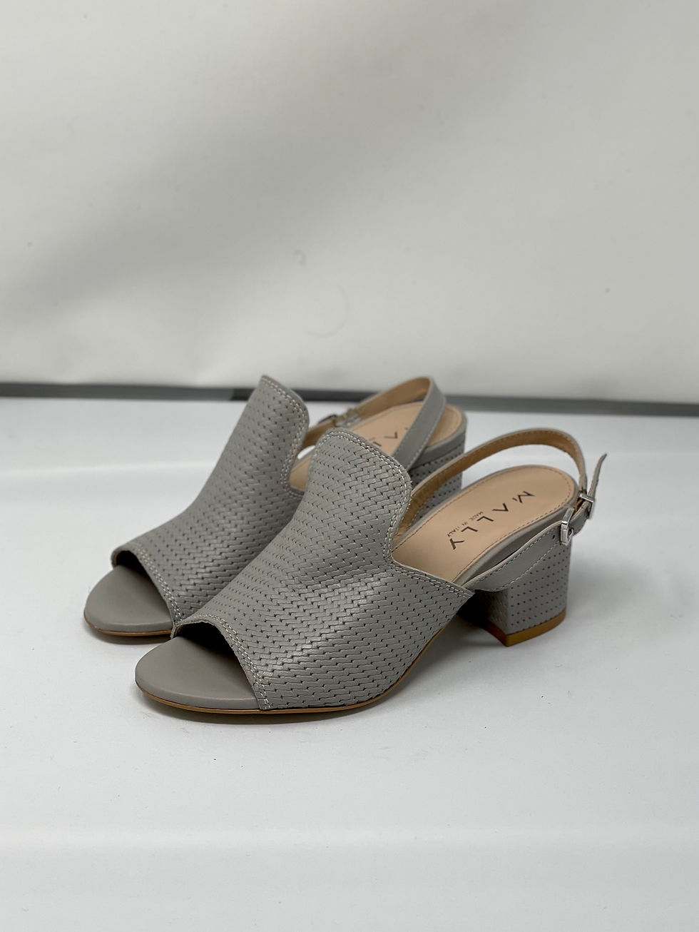Miniatura: Art 6535 - N° 36-37 - Vera Pelle - Made in Italy