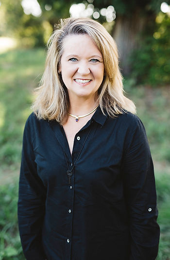 RJHeadshots-5679.jpg