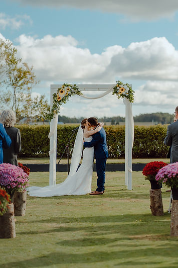 PEI Wedding Photographer. Prince Edward Island Wedding Photographer. Wedding Photographer on Prince Edward Island. PEI Beach Weddings. PEI Wedding Photography. PEI Elopement Photographer. Clinton Hills Wedding Photographer. Carriage House Wedding Photographer.