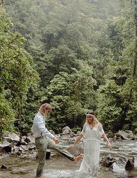 PEI Elopement Photographer