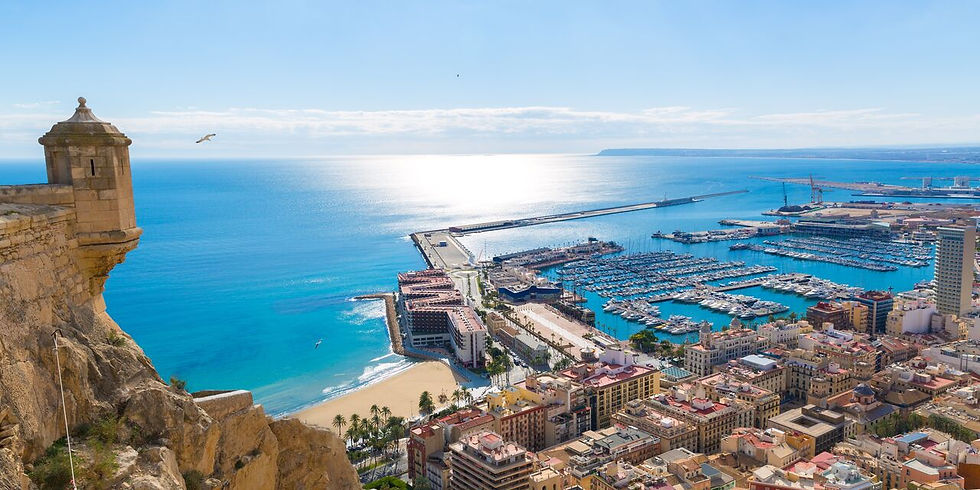 Picture of the town of Alicante, Spain