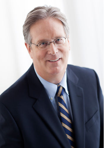 Headshot of Tom Plouff, Of Counsel at Murphy Carter Gilbreth & Enright Ltd.
