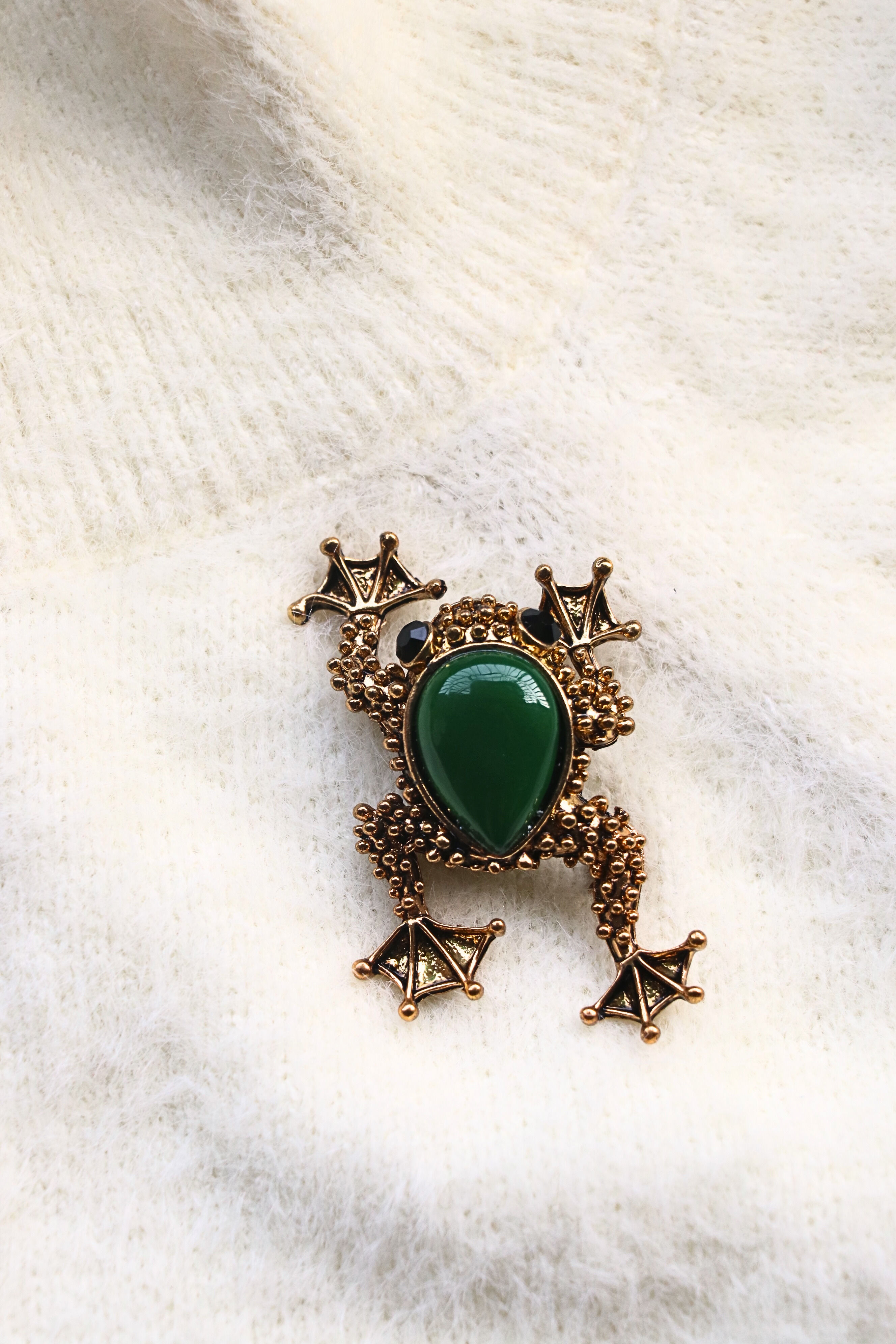 Jade Toad Brooch