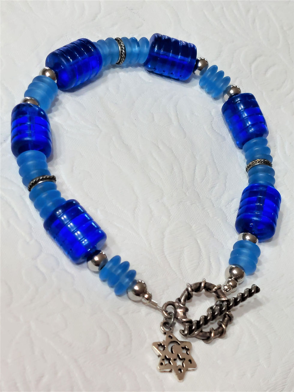 Thumbnail: Men's Blue Barrel Bracelet