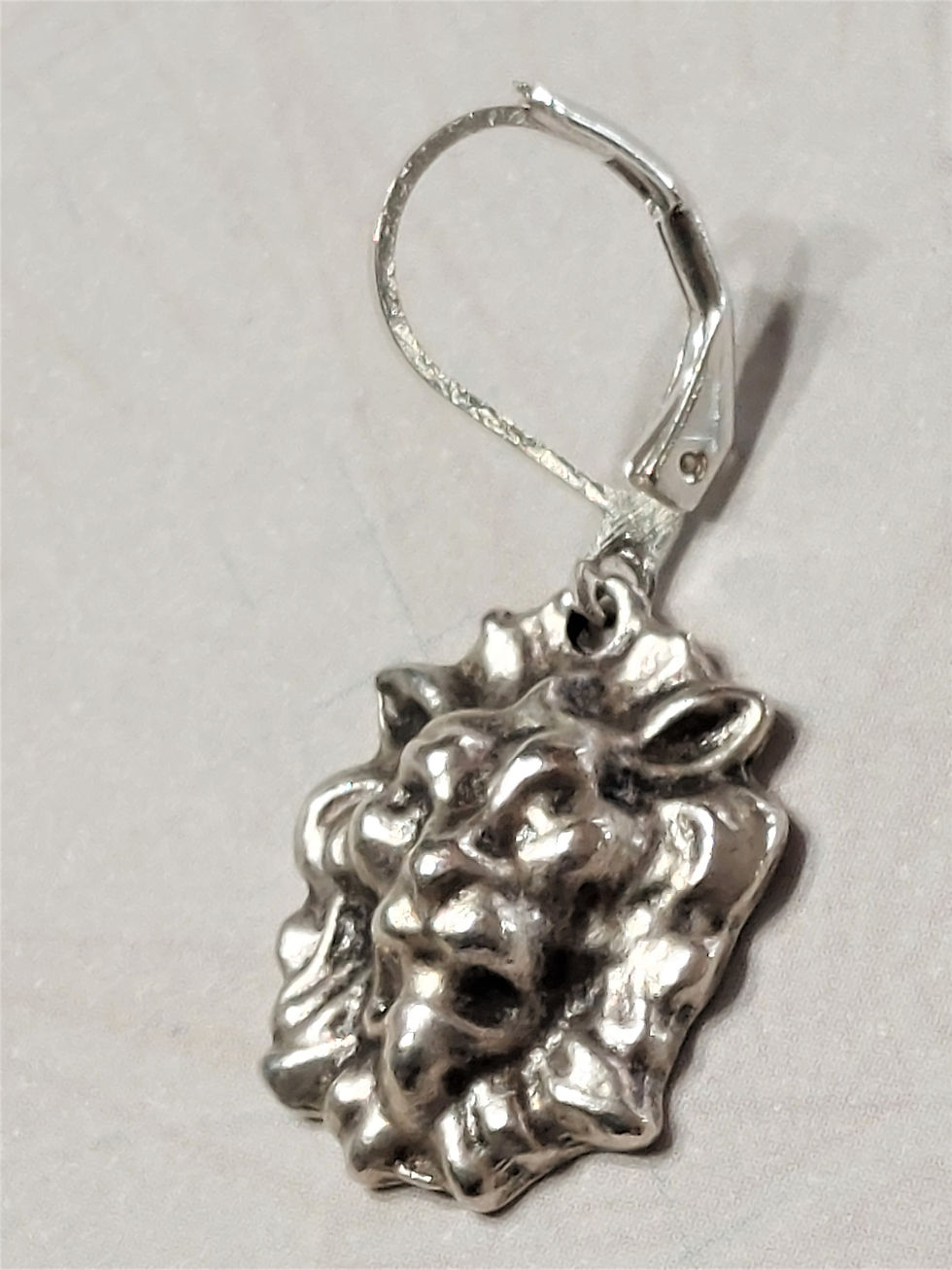 Thumbnail: Men's Silver "Lion" Earring