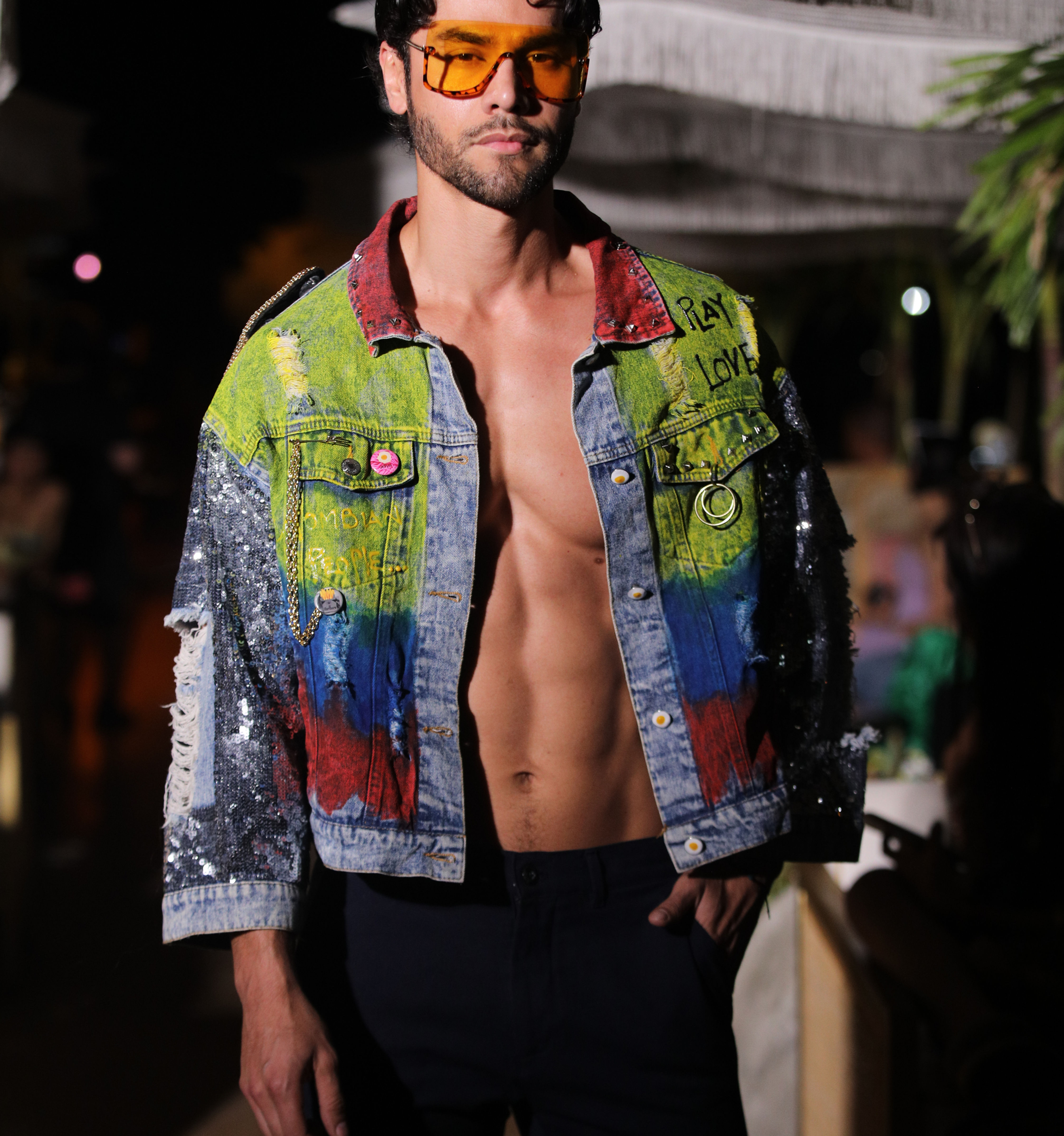 Modelo luciendo un diseño exclusivo en el Cartagena de Indias Fashion Week.