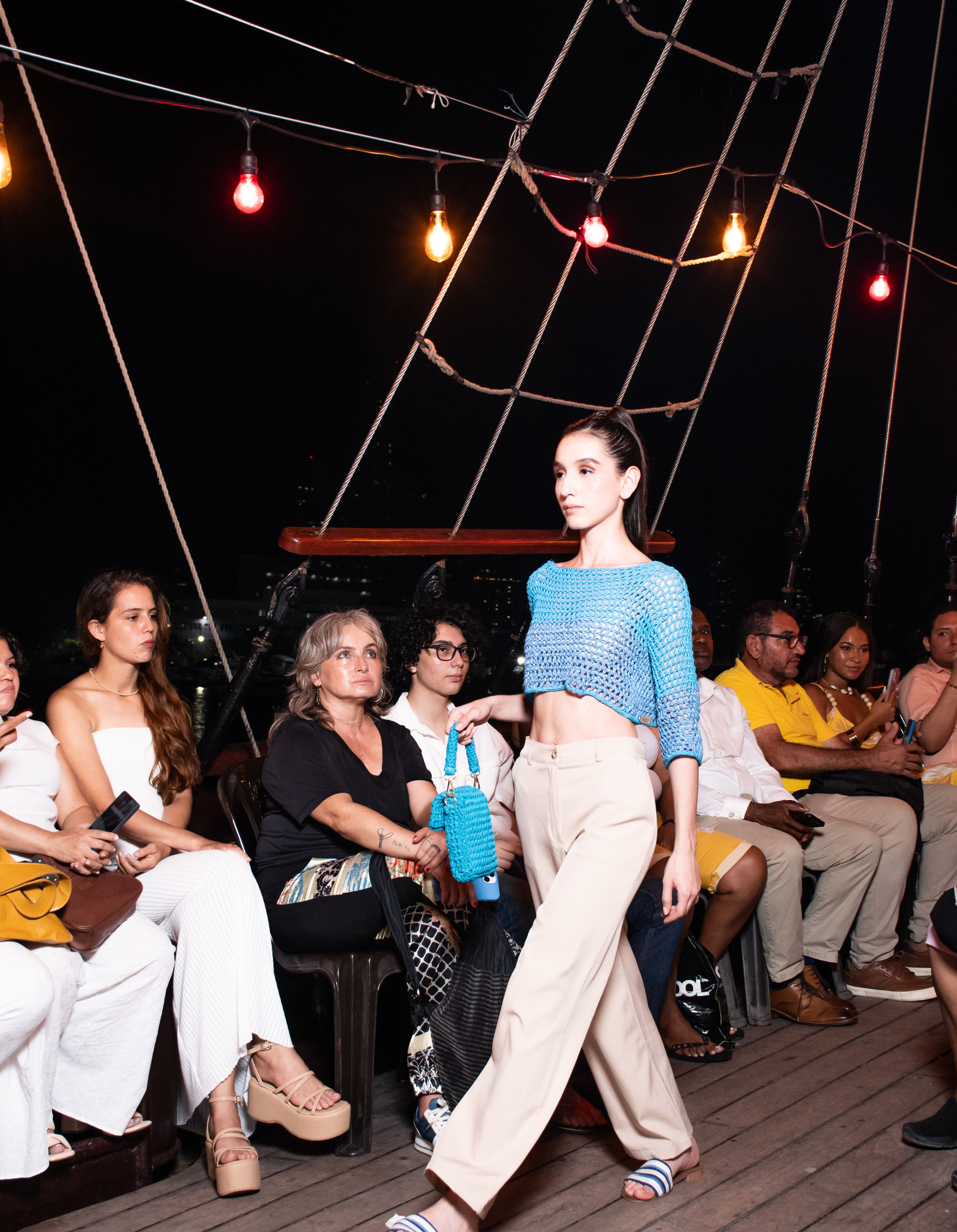 Modelo luciendo un diseño exclusivo en el Cartagena de Indias Fashion Week.