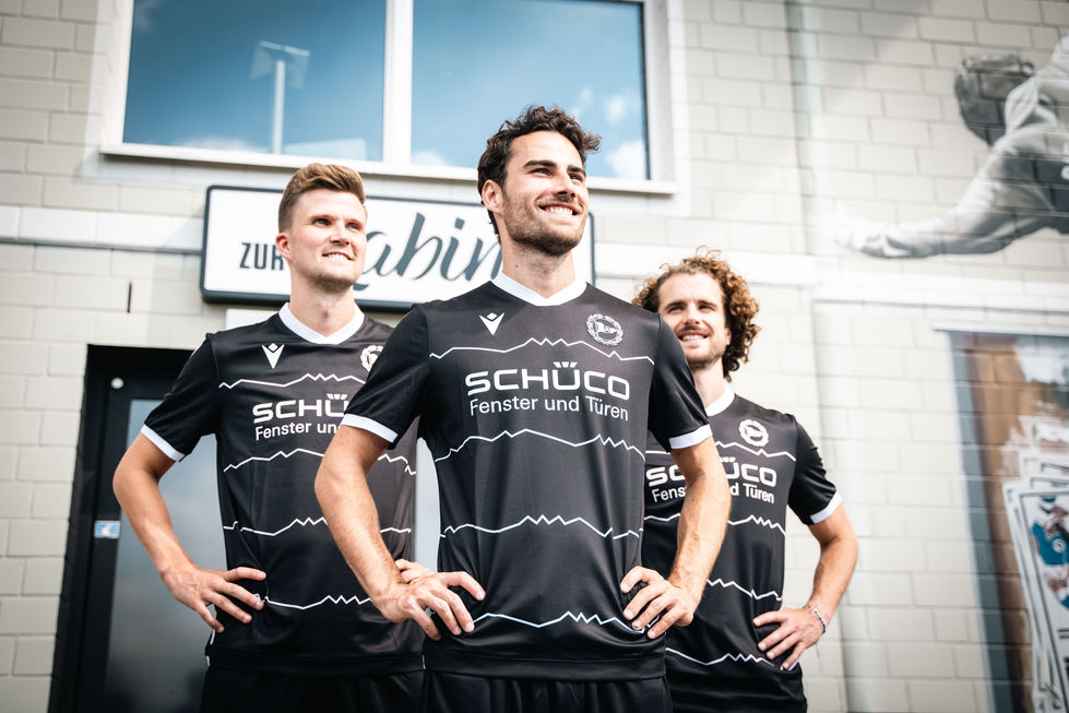 Arminia Bielefeld Trikot Saison 2024/2025 Kampagne