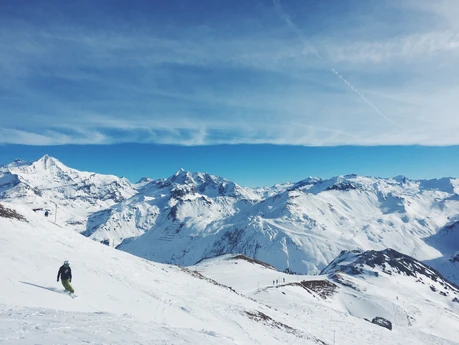 French Alps: A snowboarding wonderland