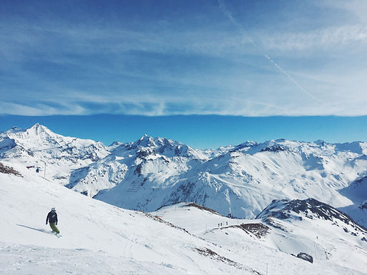 Snowboarder