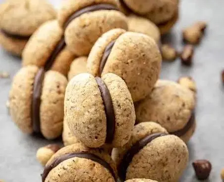 थंबनेल: Gift Hamper in Golden Box - IFM Gourmet Dubai