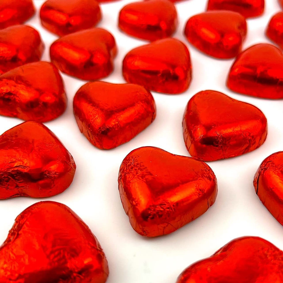 الصورة المصغرة: Red Foil Milk Chocolate Hearths Hazelnut Cream Filled - 1kg