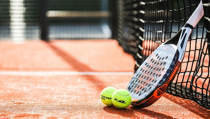 Padeltoernooi voor Young Alumni in Diegem