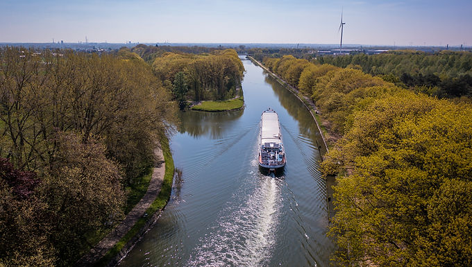 Navigating the future of sustainable logistics
