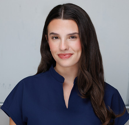 Clara Headshot small.jpg