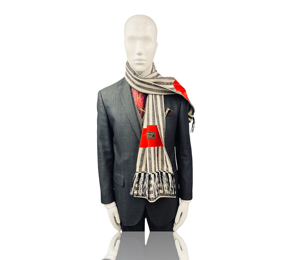 Thumbnail: Mondino handmade scarf. 