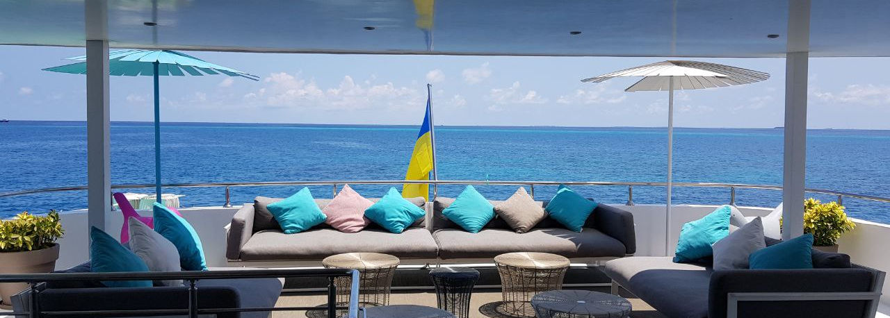 Maldives luxury yacht azalea 2022 1.jpg