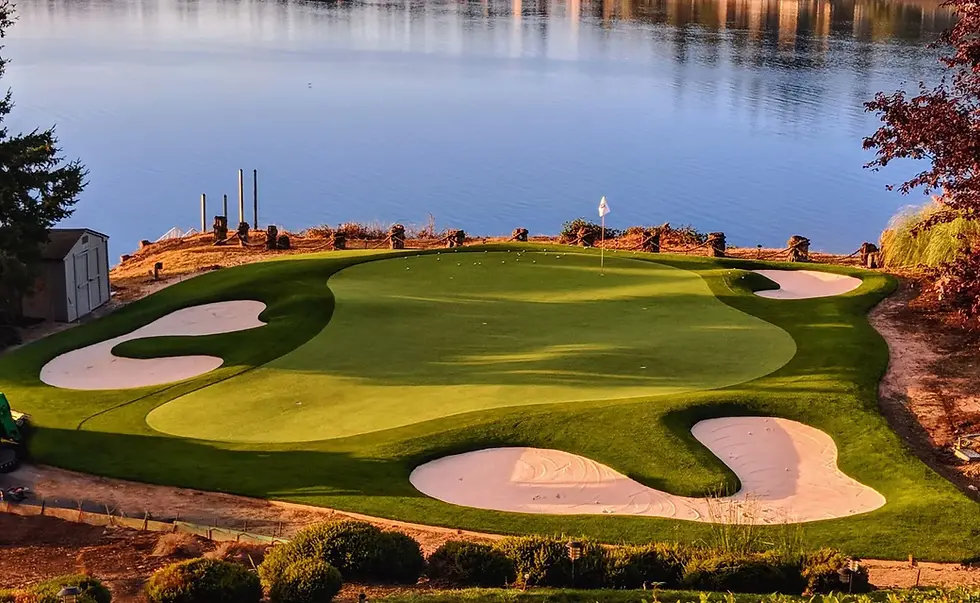 waterside-private-golf-green.webp