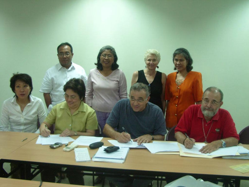 photo_partners2.jpg