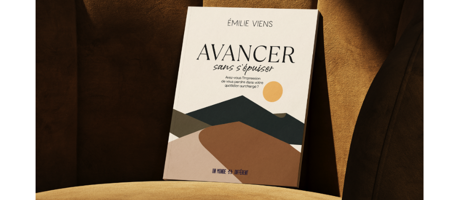 SURPRISE! J'AI ÉCRIT UN LIVRE!