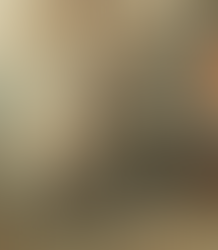 The Addante bakery, known as “Cicoria”, was the ancient heart of Turi: a place where the scent of bread filled the narrow streets and brought the community together. Founded in the 16th century, between stone and fire it preserved gestures, traditions and everyday solidarity. Not just a bakery, but an extended family — a living memory of a town where the smell of bread meant home, sharing and identity.