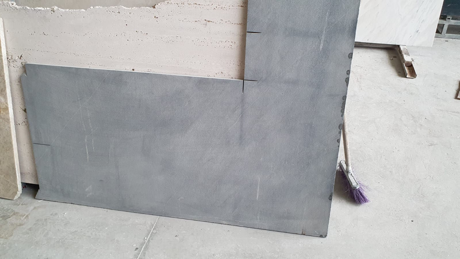 Quartzito Black Salinas Waterjet