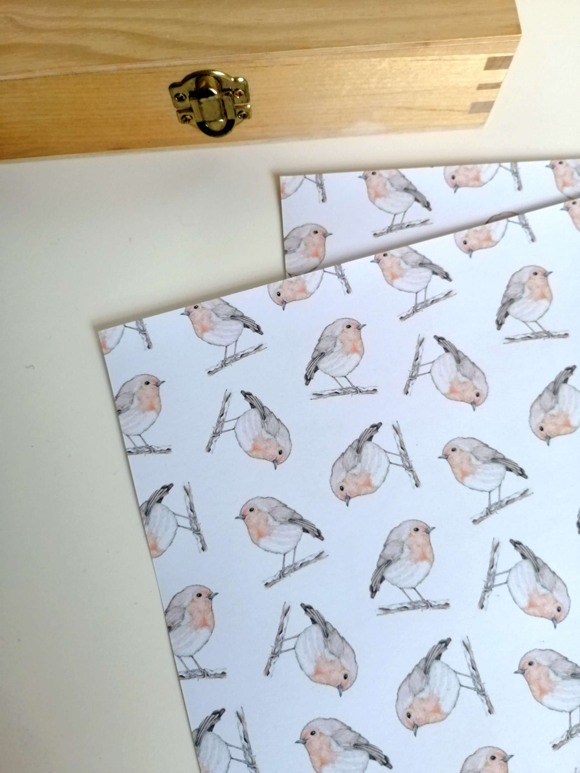 Robin Gift Wrap