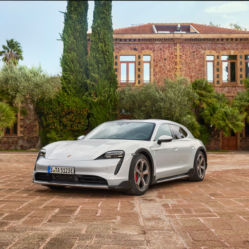 PORSCHE TAYCAN CROSS TURISMO