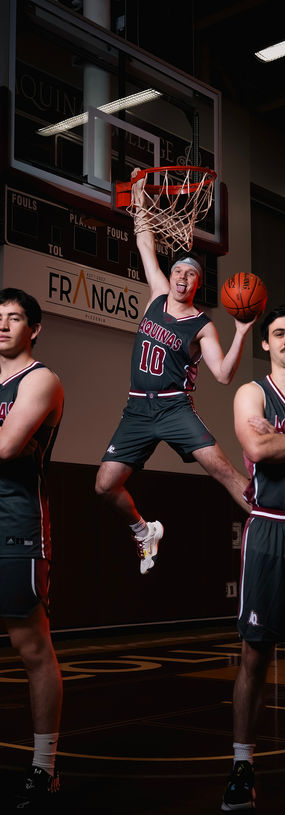 Aquinas College men's basketball GetLit media session with Michigan sports photographer Alexander Martin