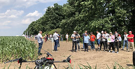 Презентуємо можливості агродронів XAG у рамках проекту Digital Field